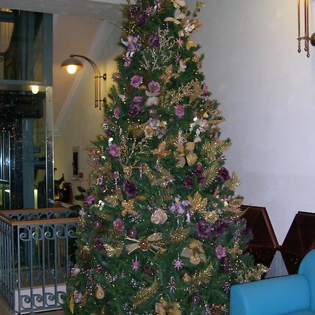 Hotel Eden Napoli Bagian luar foto