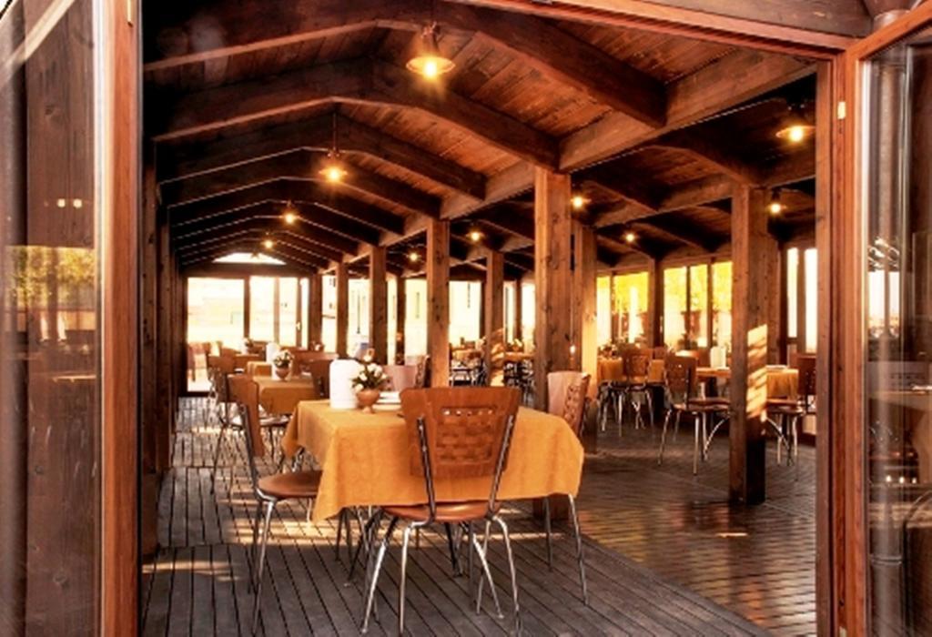 Hotel Eden Napoli Bagian luar foto